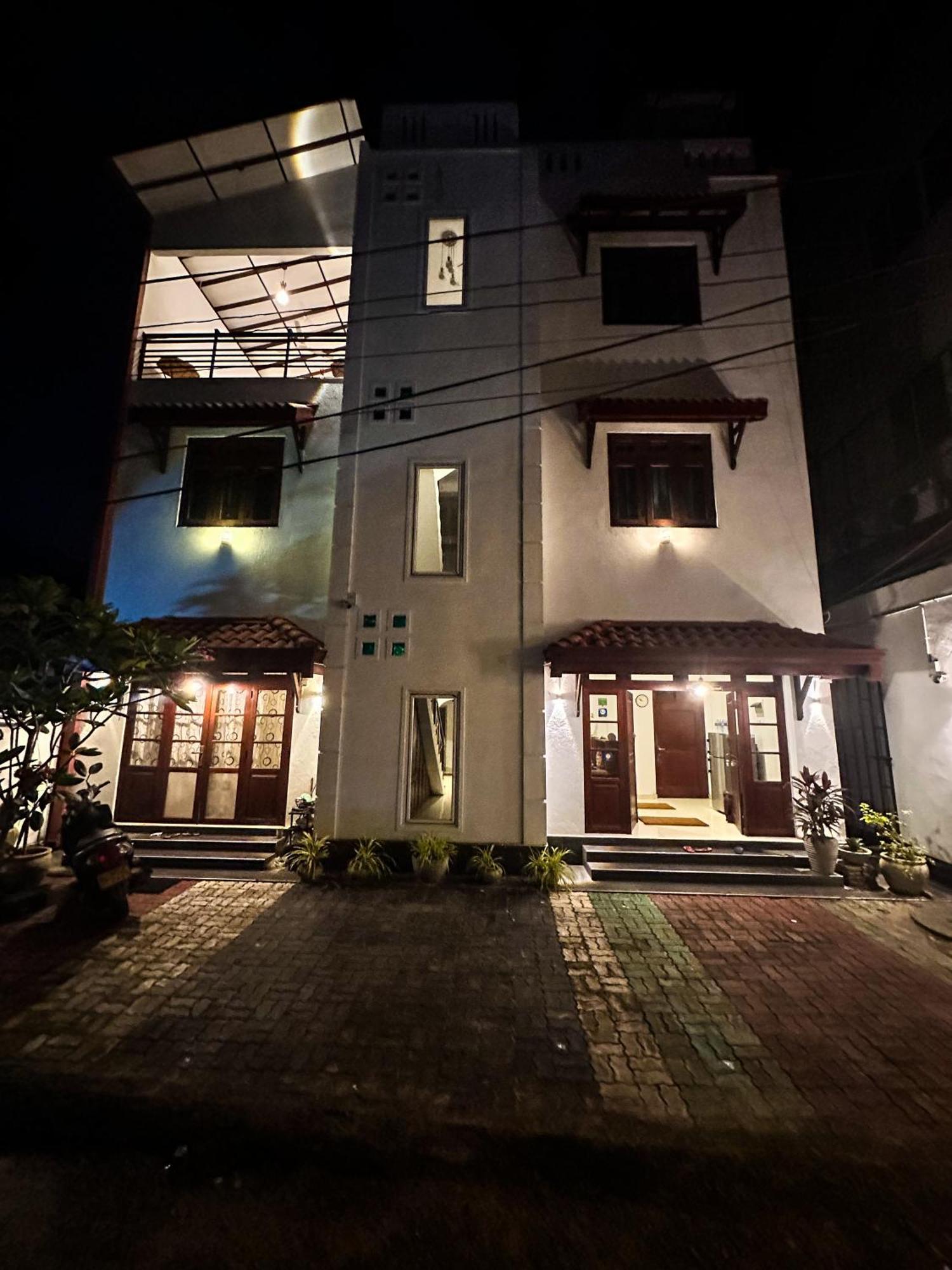Hotel New Panda House à Galle Extérieur photo