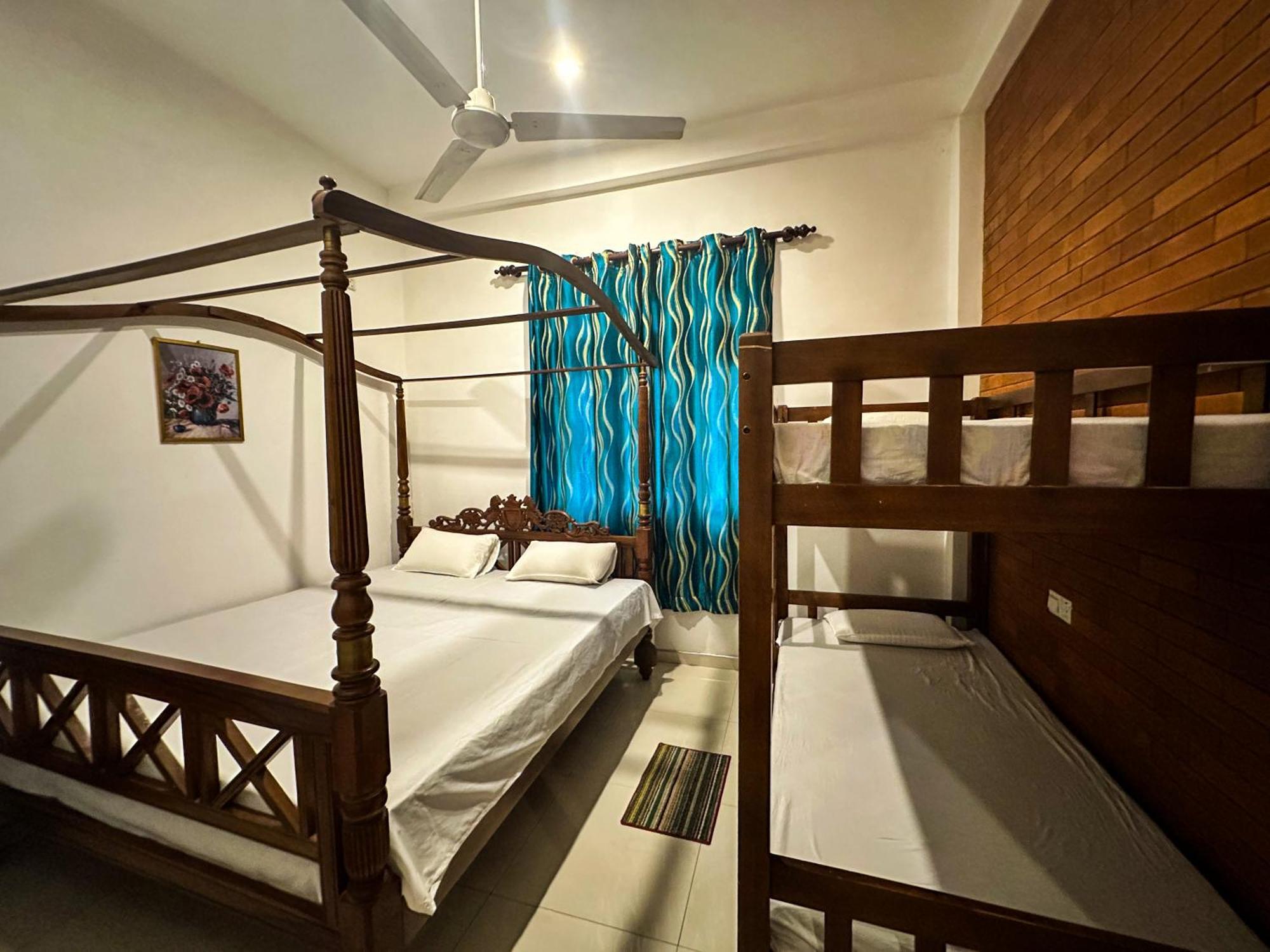 Hotel New Panda House à Galle Chambre photo